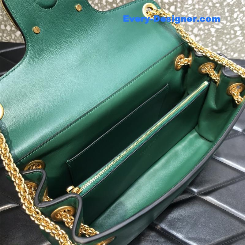 Va1e*ntin0 garavani stud sign leather shoulder bag