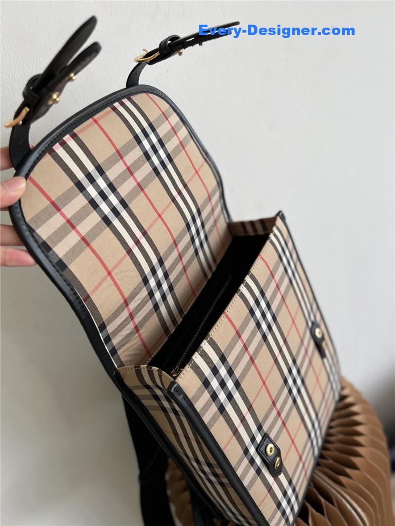 Bv*b*rry check backpack
