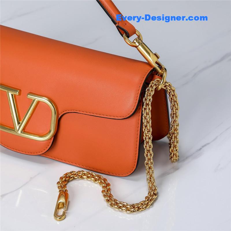 Va1e*ntin0 vlogo signature shoulder bag