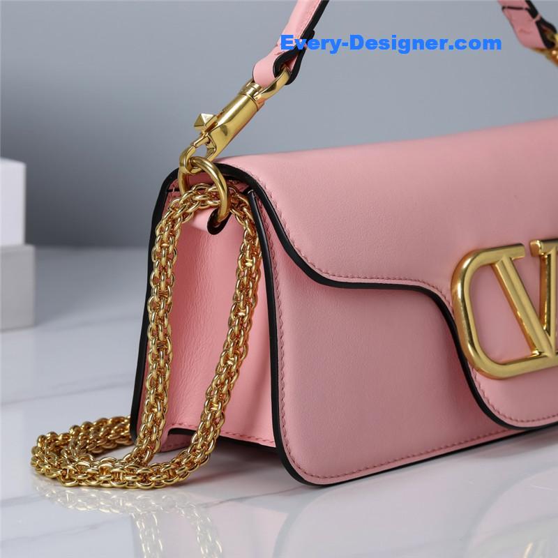 Va1e*ntin0 vlogo signature shoulder bag