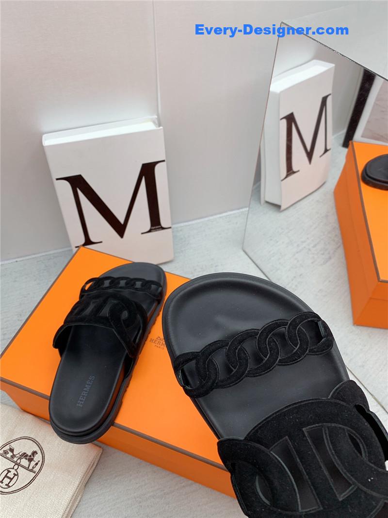 H**me5 couple shoes