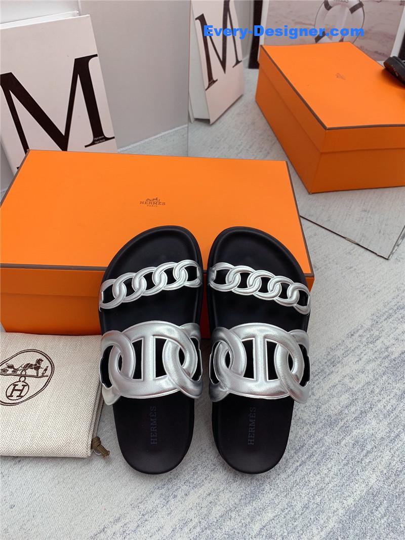H**me5 couple shoes