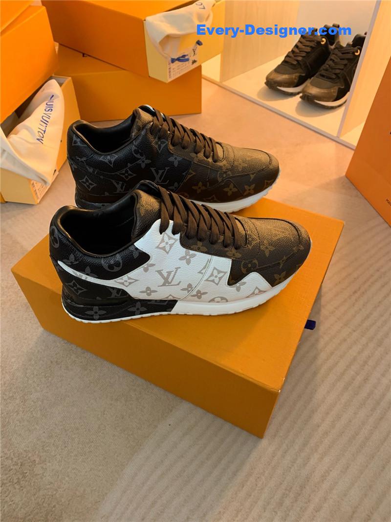 l0vis Vvtt0n lv run away sneakers