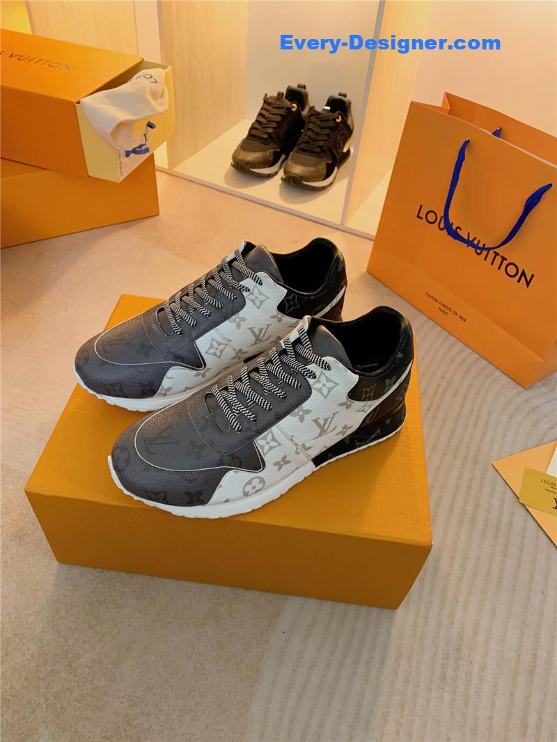 l0vis Vvtt0n lv run away sneakers