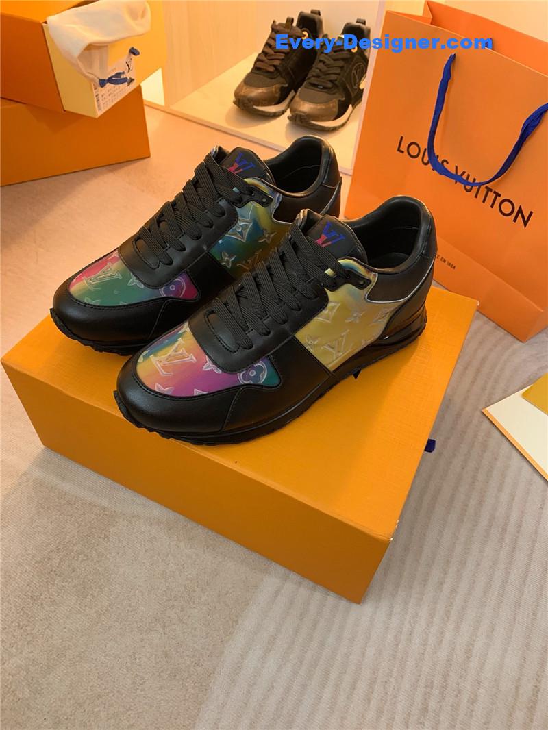 l0vis Vvtt0n lv run away sneakers