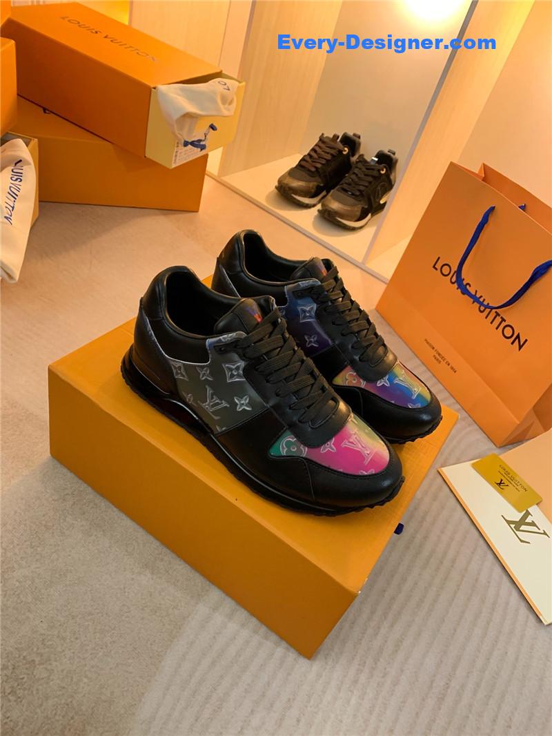 l0vis Vvtt0n lv run away sneakers