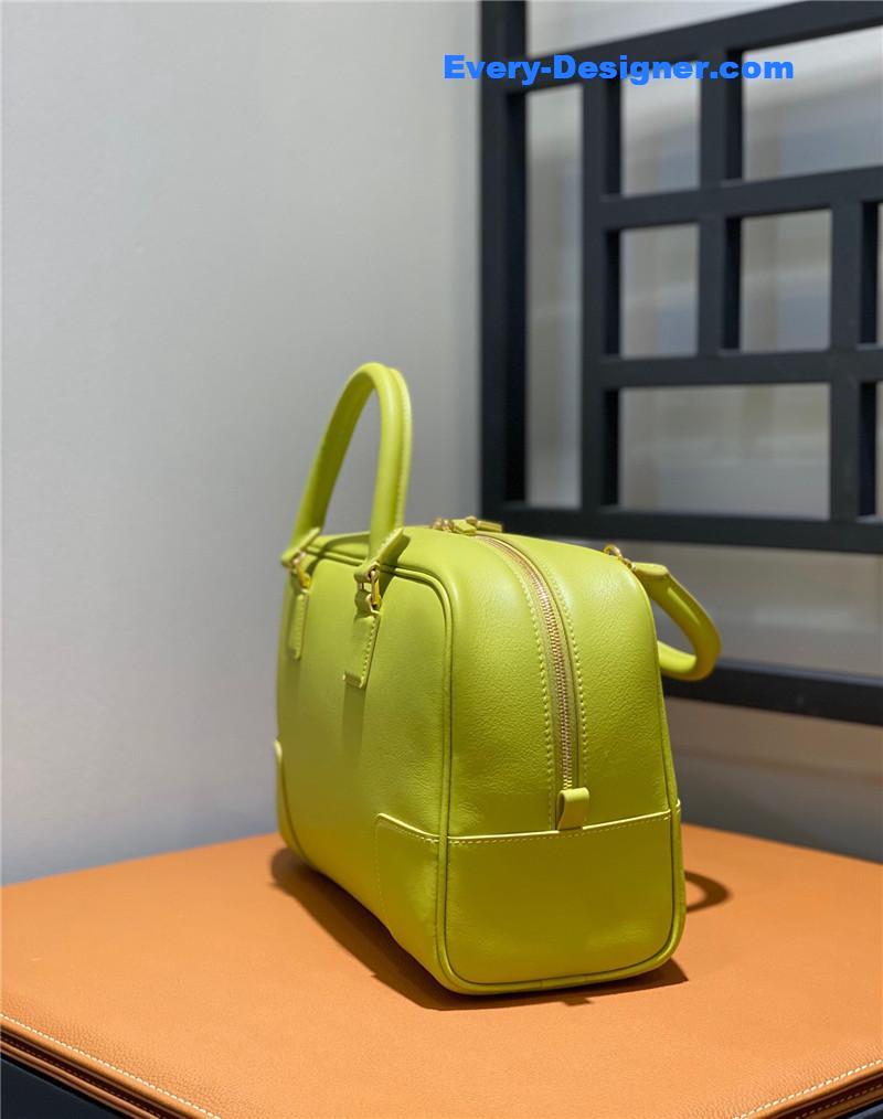 L0ew* amazona 28 bag