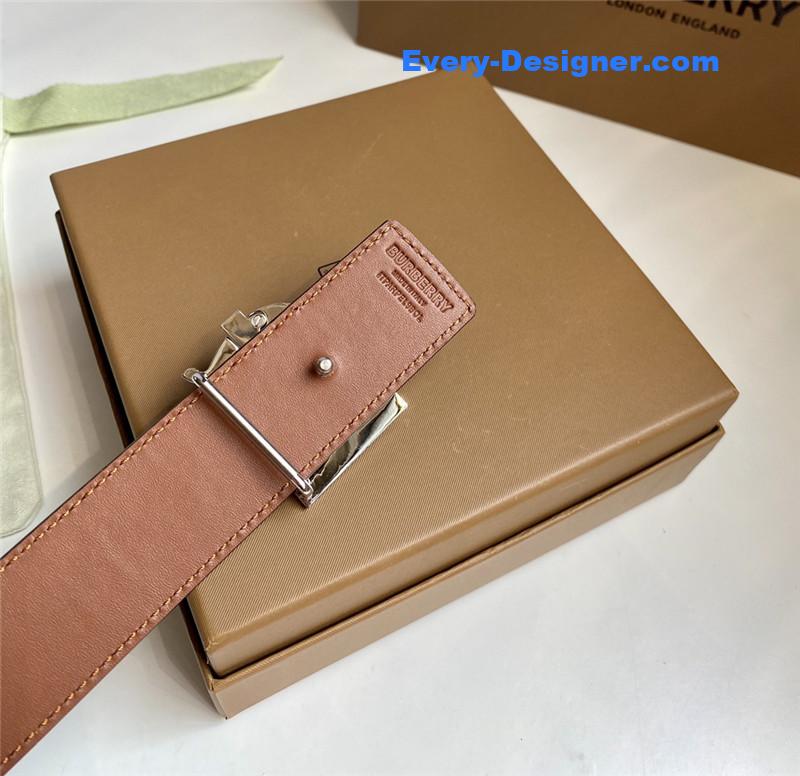 Bv*b*rry b buckle belt