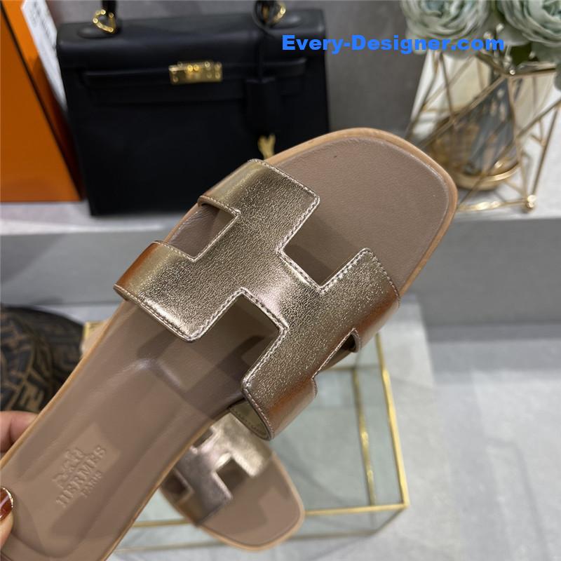 H**me5 early spring new color slippers