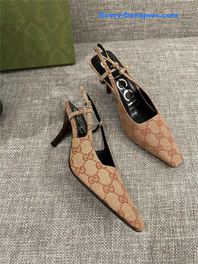 Gvc*1 back air sandals