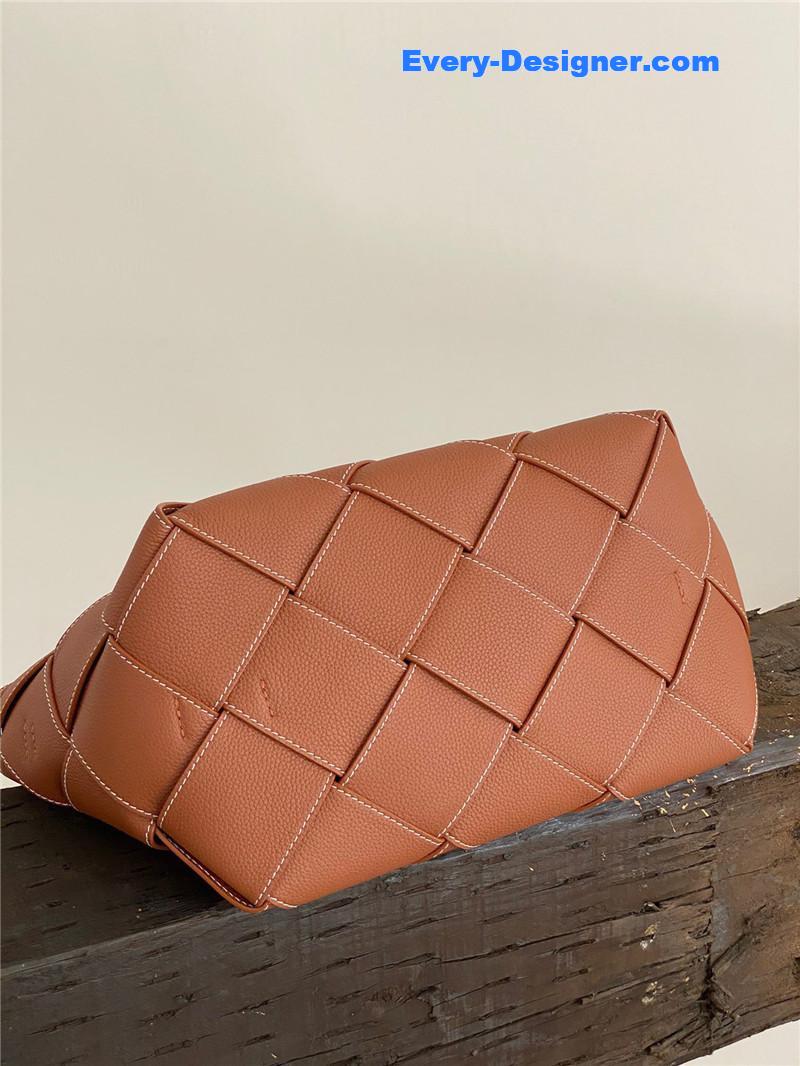 L0ew* woven basket gingham bag