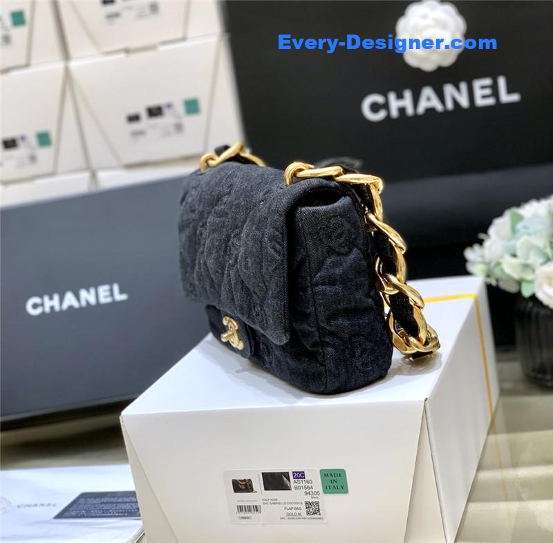 Ch**el denim chain shoulder bag