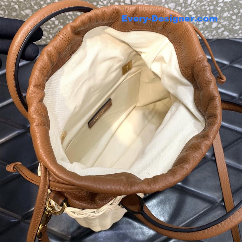 Va1e*ntin0 vlogo signature wicker bucket bag