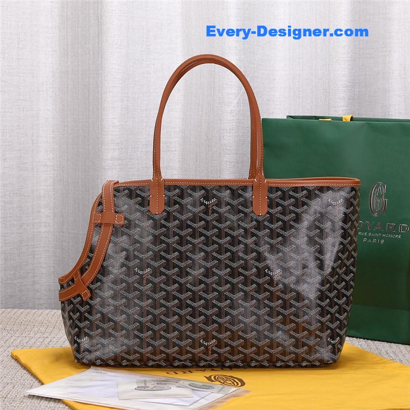 G09ard chien gris pet bages