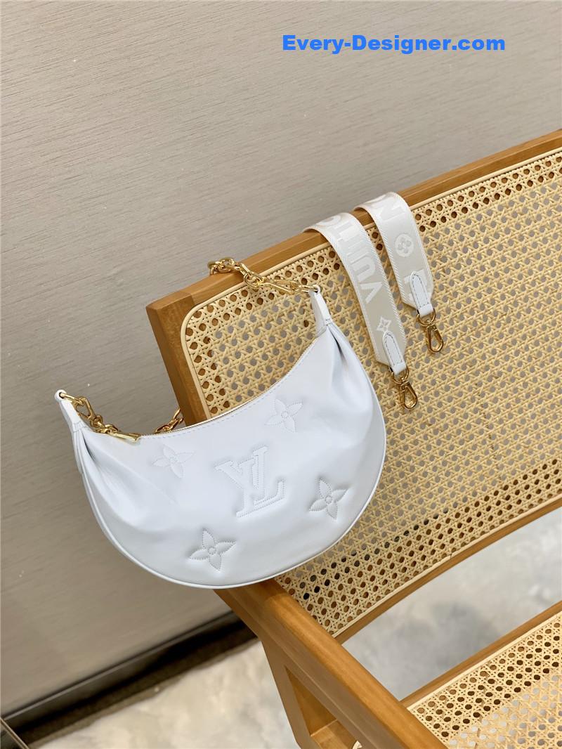 l0vis Vvtt0n lv over the moon bag