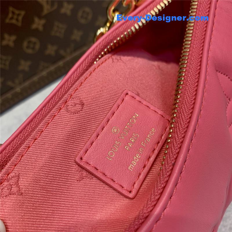 l0vis Vvtt0n lv over the moon bag