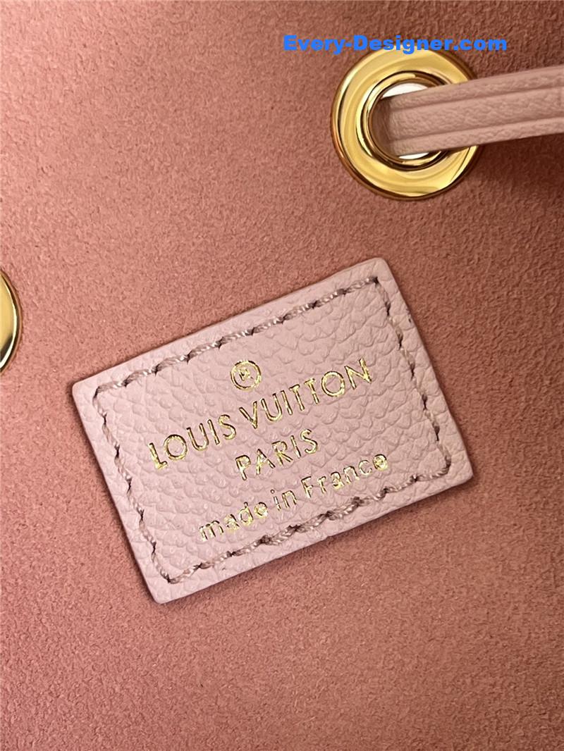 l0vis Vvtt0n lv néonoé bb bucket bag