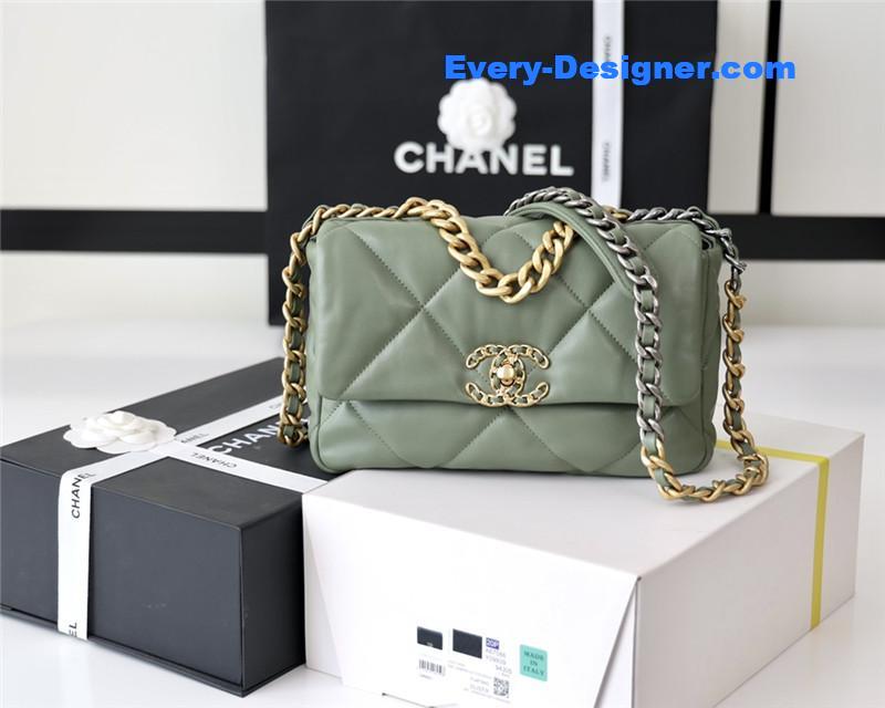 Ch**el 19 bag small