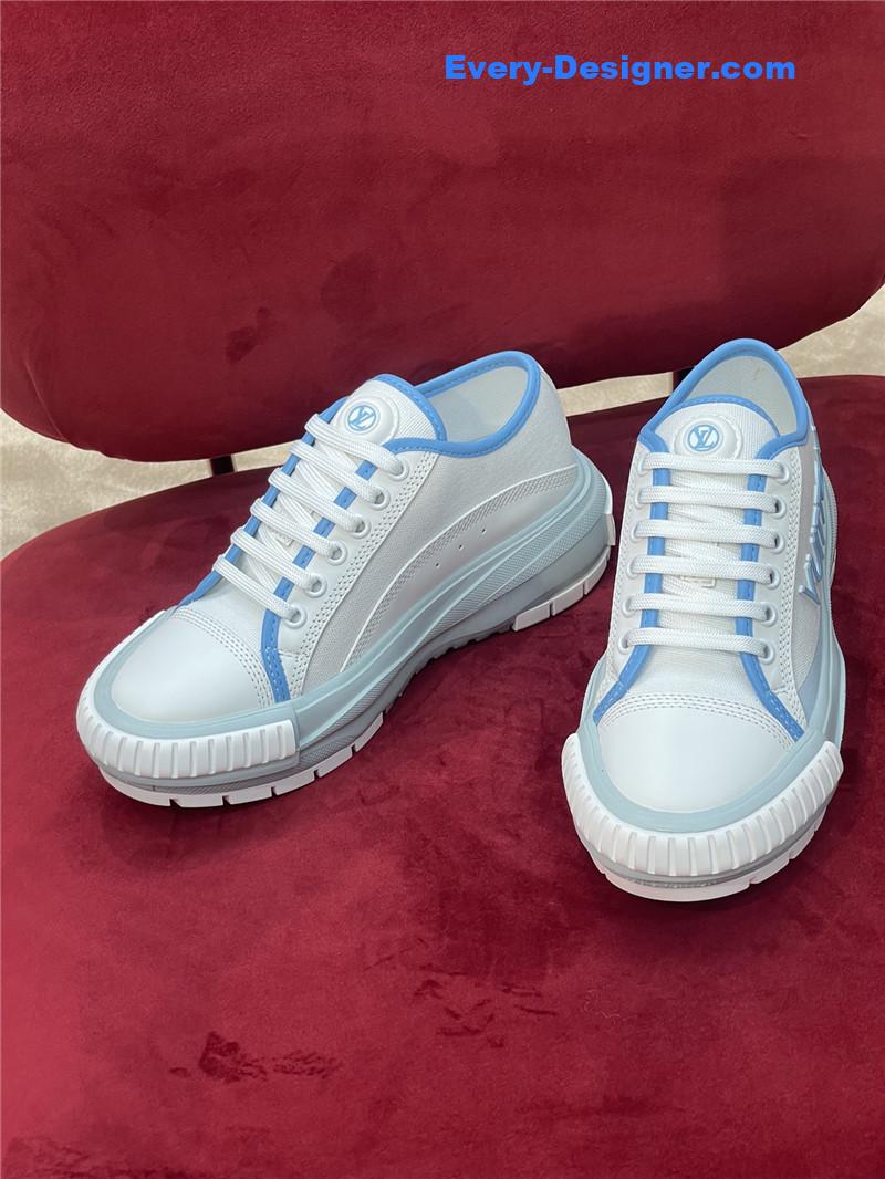 l0vis Vvtt0n lv early spring new color squad sneakers