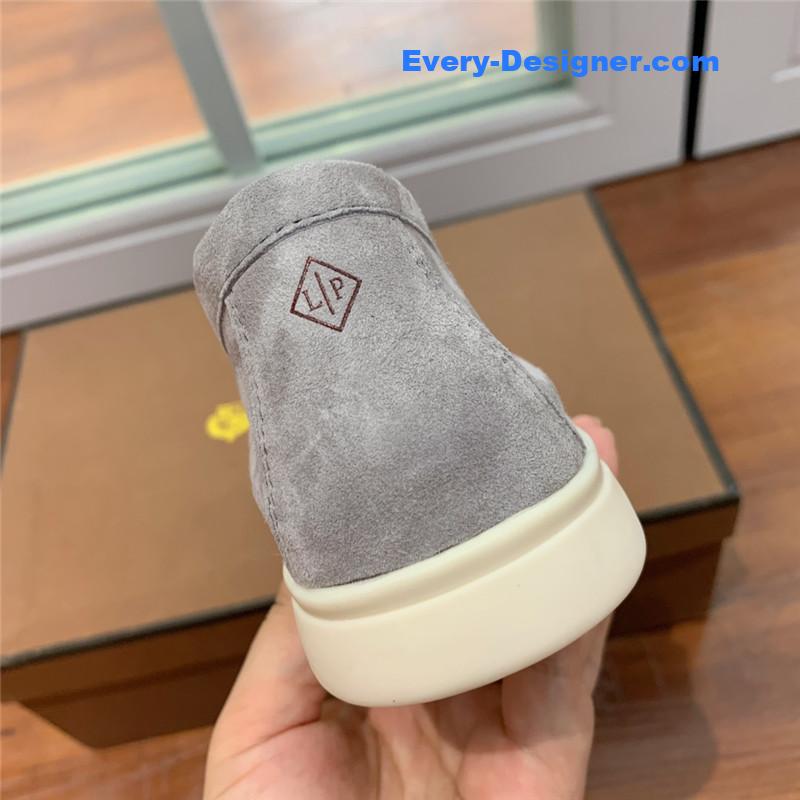 L0r0 P1ana  charms walk loafers
