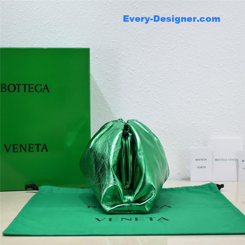 b0tt*ga Ven*ta the pouch bag green