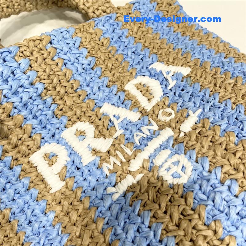 Pra*a fiber tote bag
