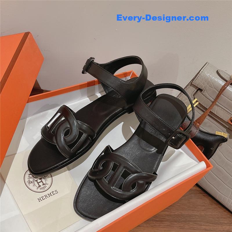 H**me5 extra flat sandal