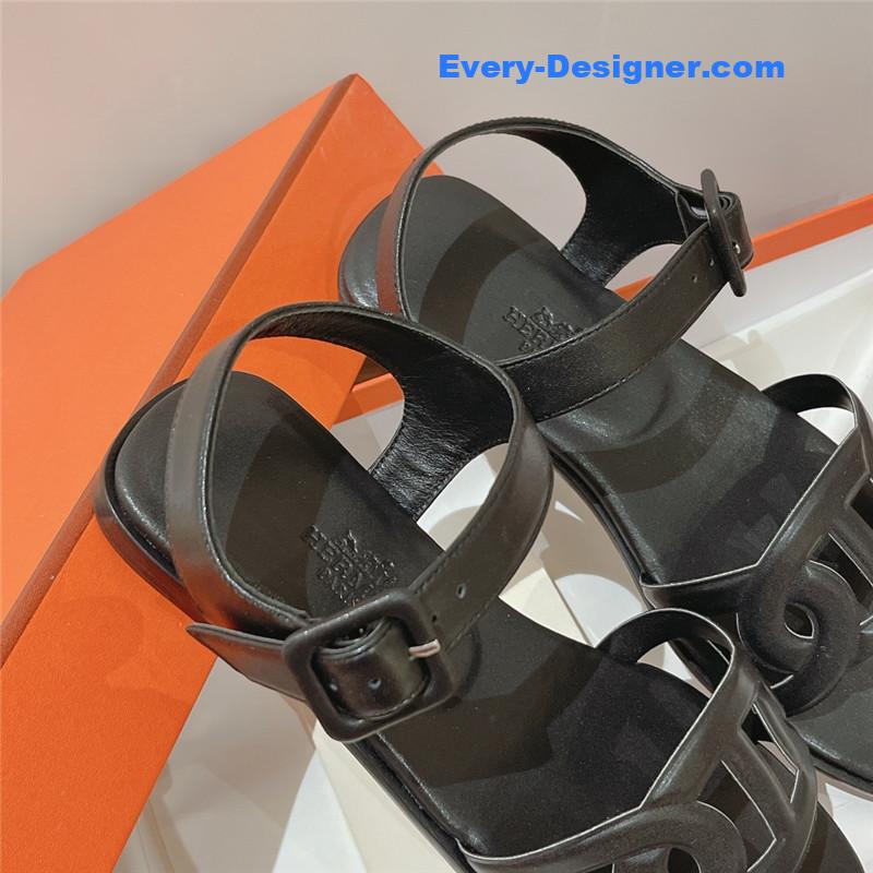 H**me5 extra flat sandal