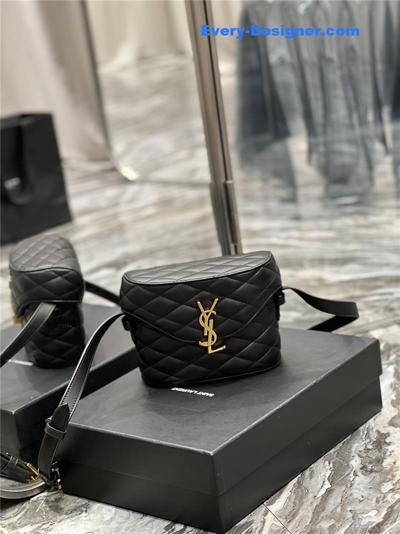 Y51 june box bag