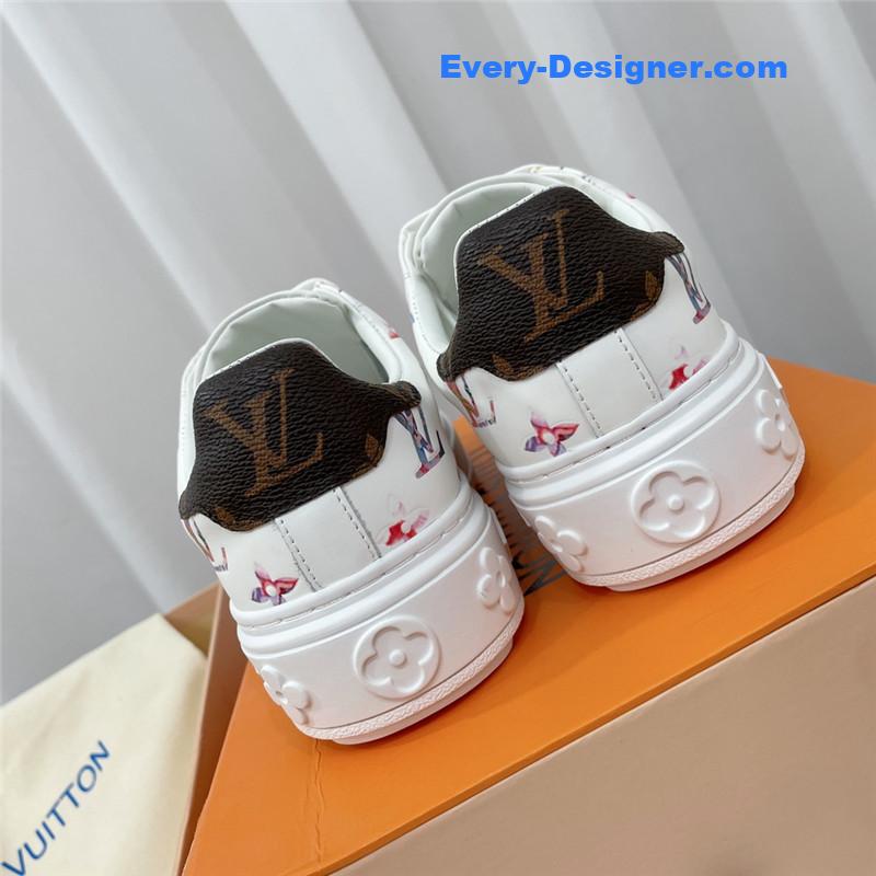 l0vis Vvtt0n lv classic printed white shoes