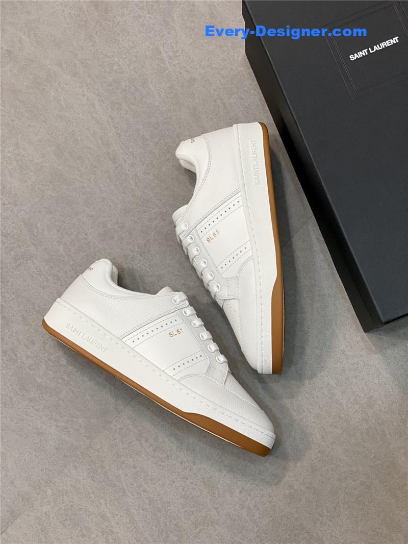 Y51 low-top lace-up sneakers
