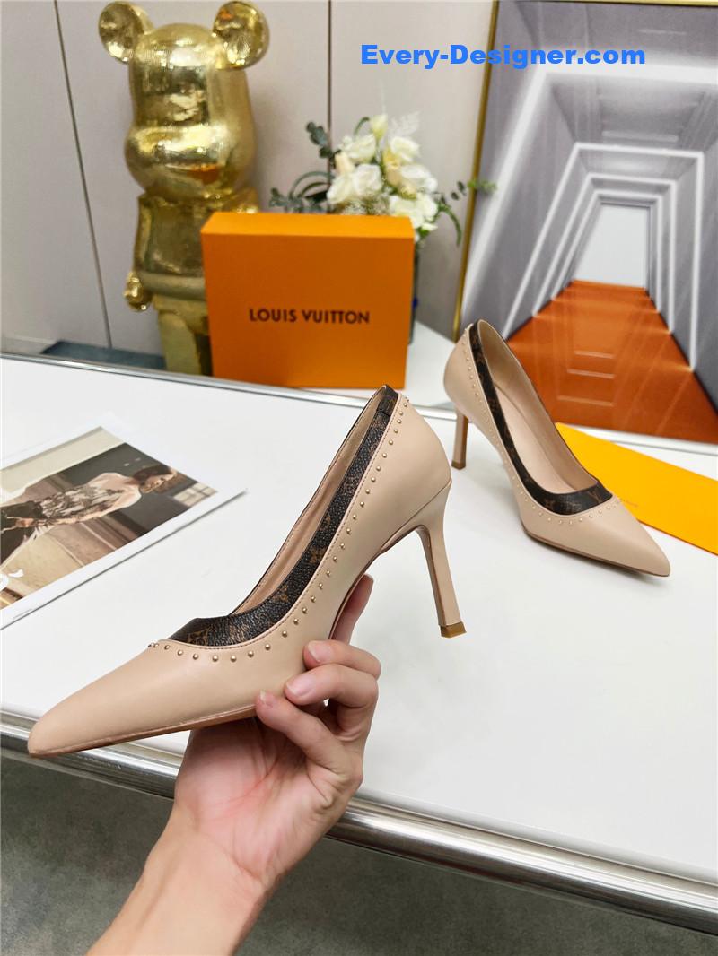 l0vis Vvtt0n lv logo leather shoes
