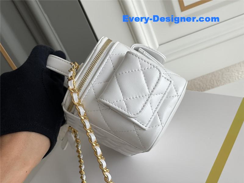Ch**el cosmetic bag