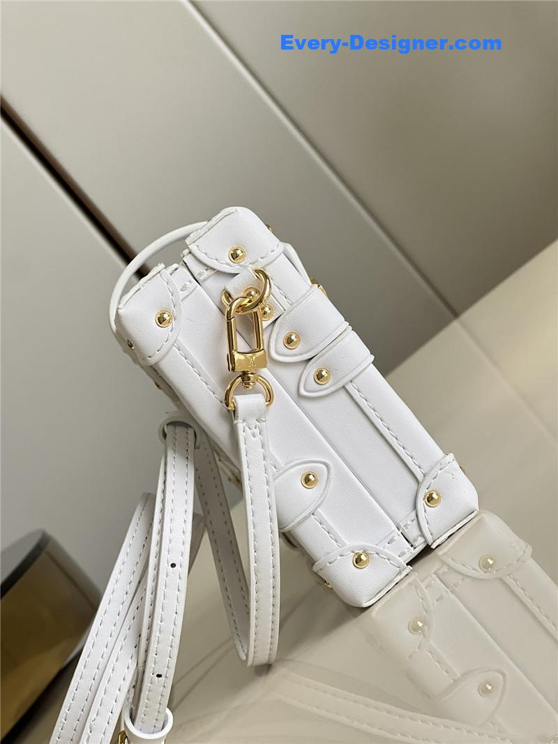 l0vis Vvtt0n lv petite malle bag white