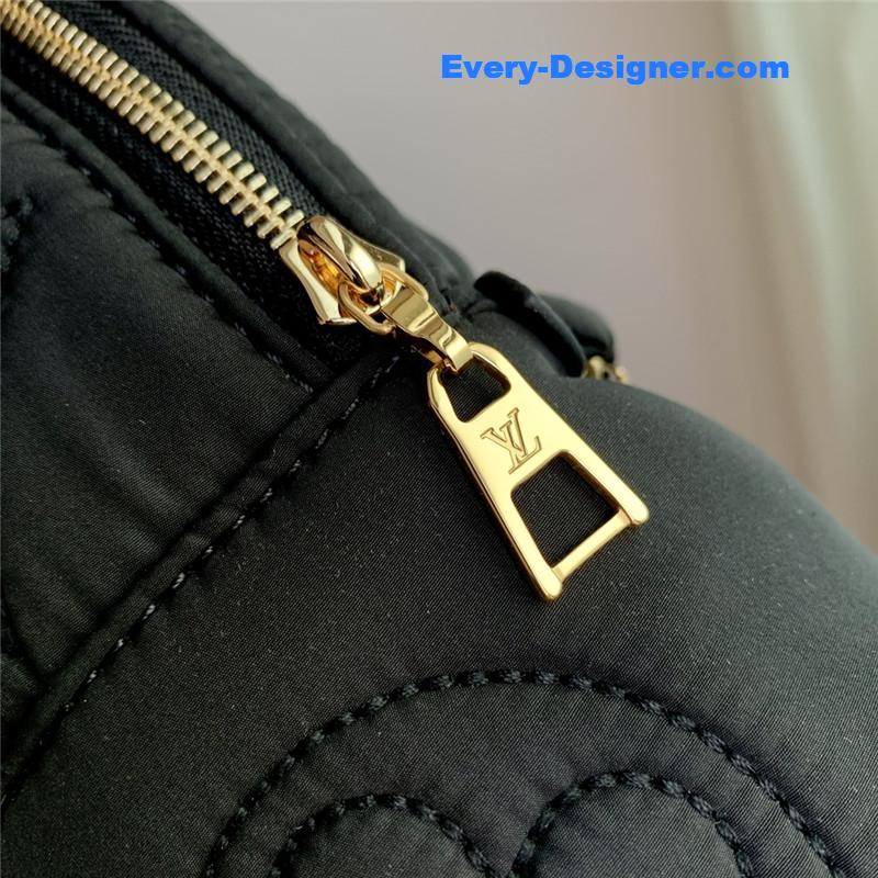 l0vis Vvtt0n lv pillow palm springs mini backpack