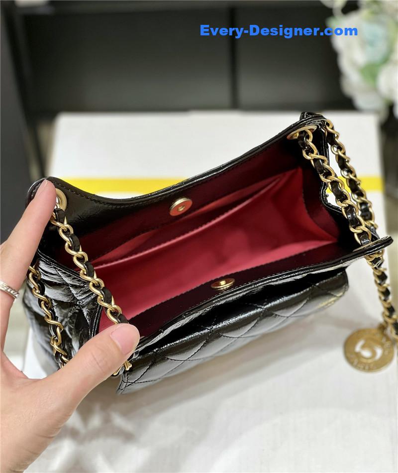 Ch**el number 5 gold coin tag hobo bag small
