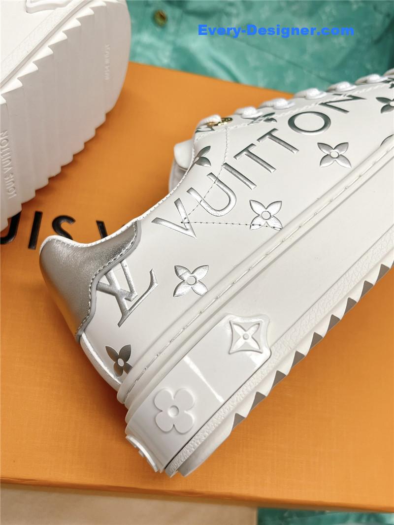 l0vis Vvtt0n lv classic platform sneakers