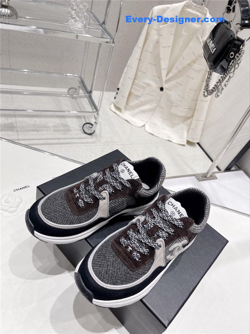 Ch**el logo casual sneakers womens