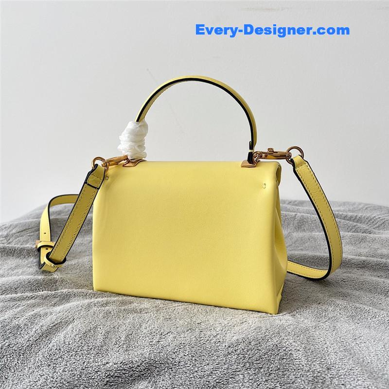 Va1e*ntin0 one stud mini lambskin bag