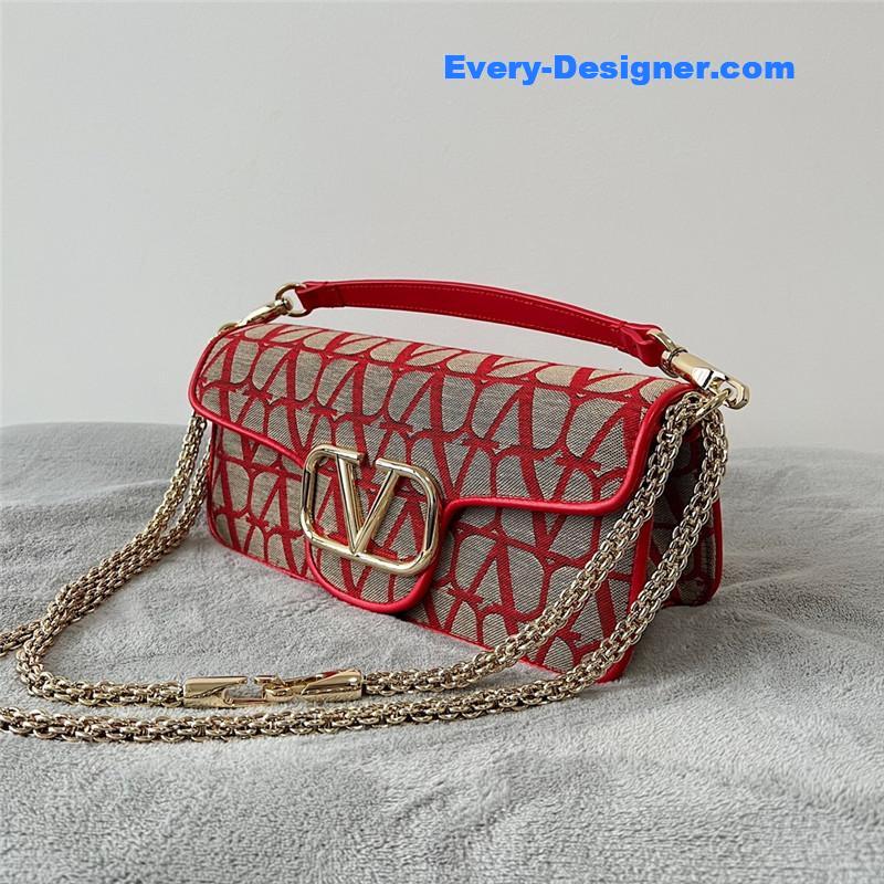 Va1e*ntin0 v logo mini loc¨° bag in calfskin
