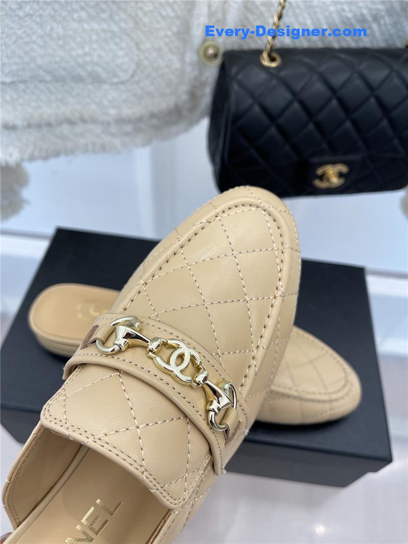 CC rhombic horsebit loafer slippers