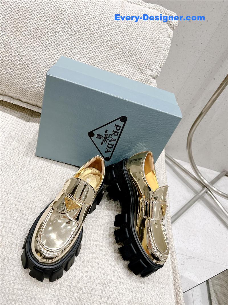 Pra*a patent leather loafers