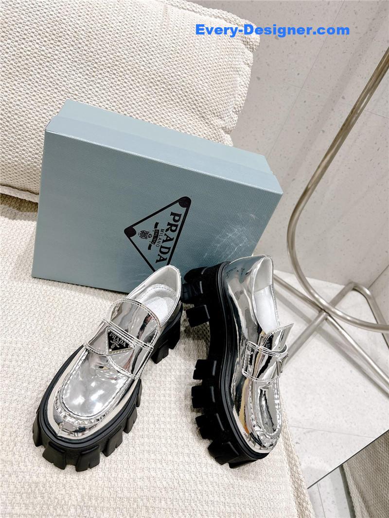Pra*a patent leather loafers