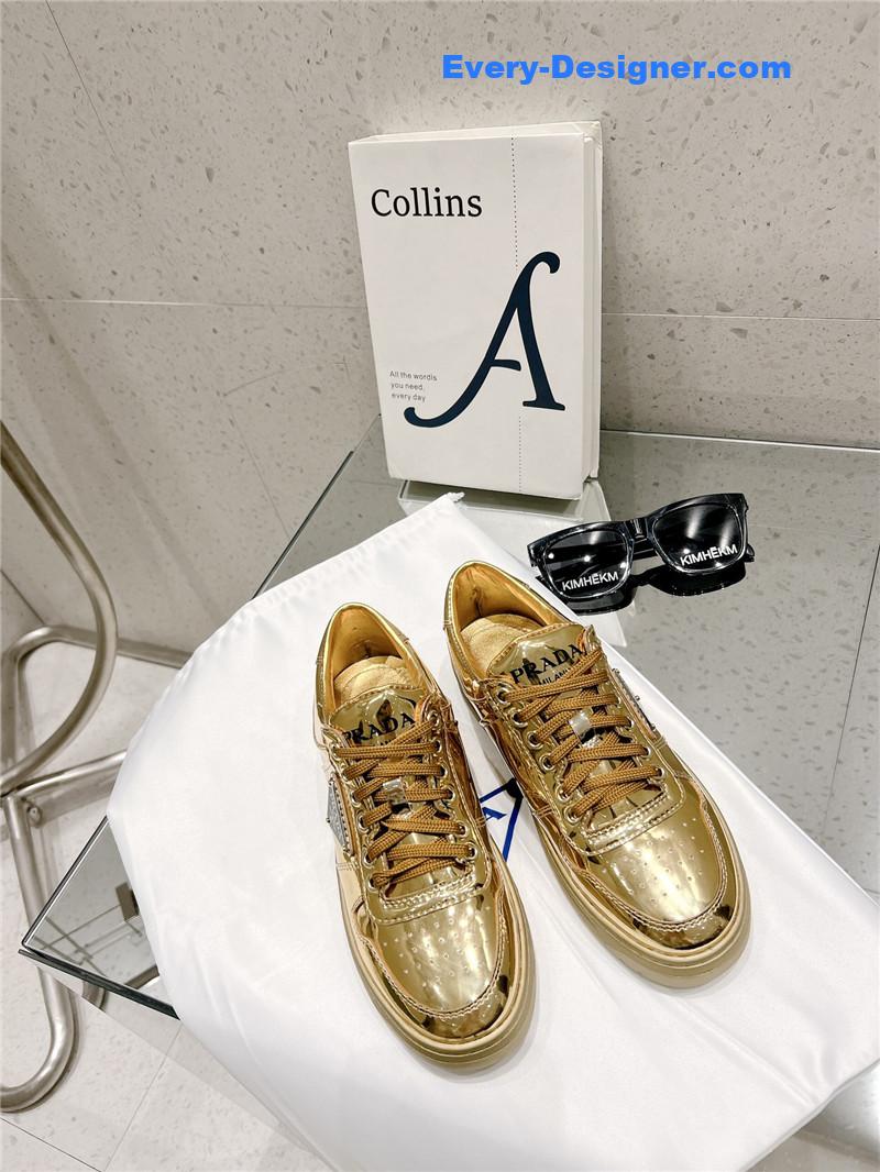 Pra*a leather sneakers