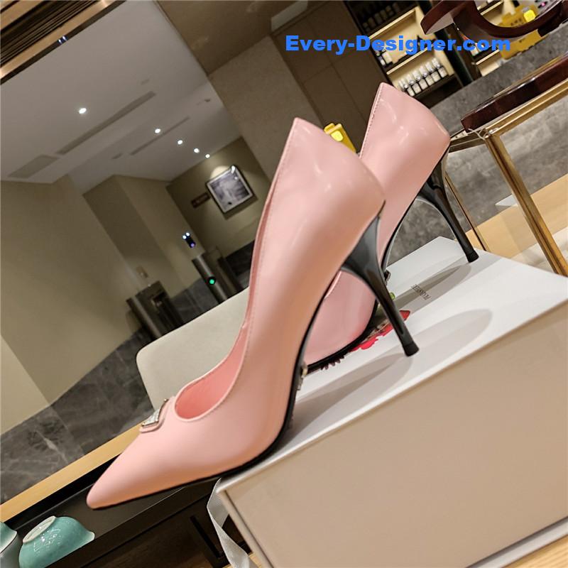 Pra*a high heels