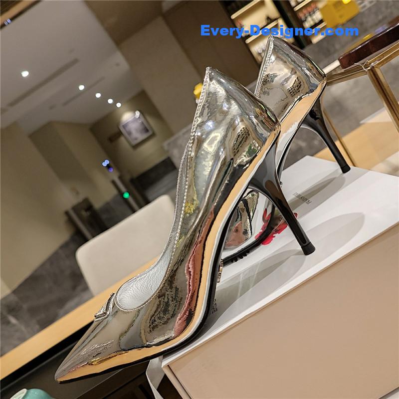 Pra*a high heels