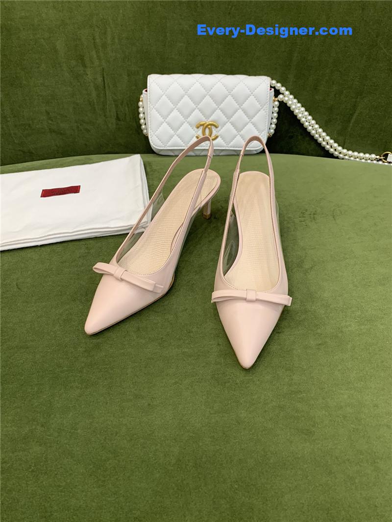 Va1e*ntin0 new lace pointed toe back empty shoes