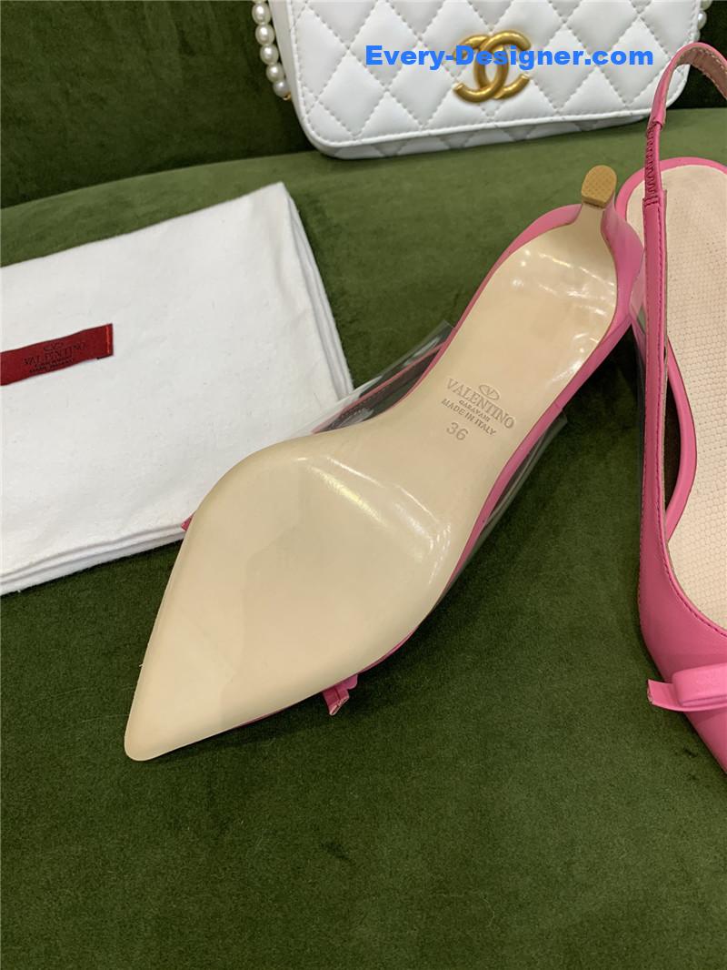 Va1e*ntin0 new lace pointed toe back empty shoes