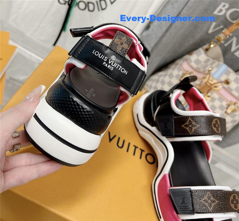 l0vis Vvtt0n lv spring summer sandals