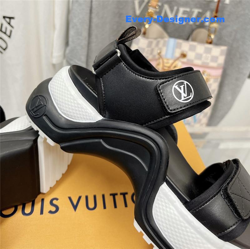 l0vis Vvtt0n lv spring summer sandals